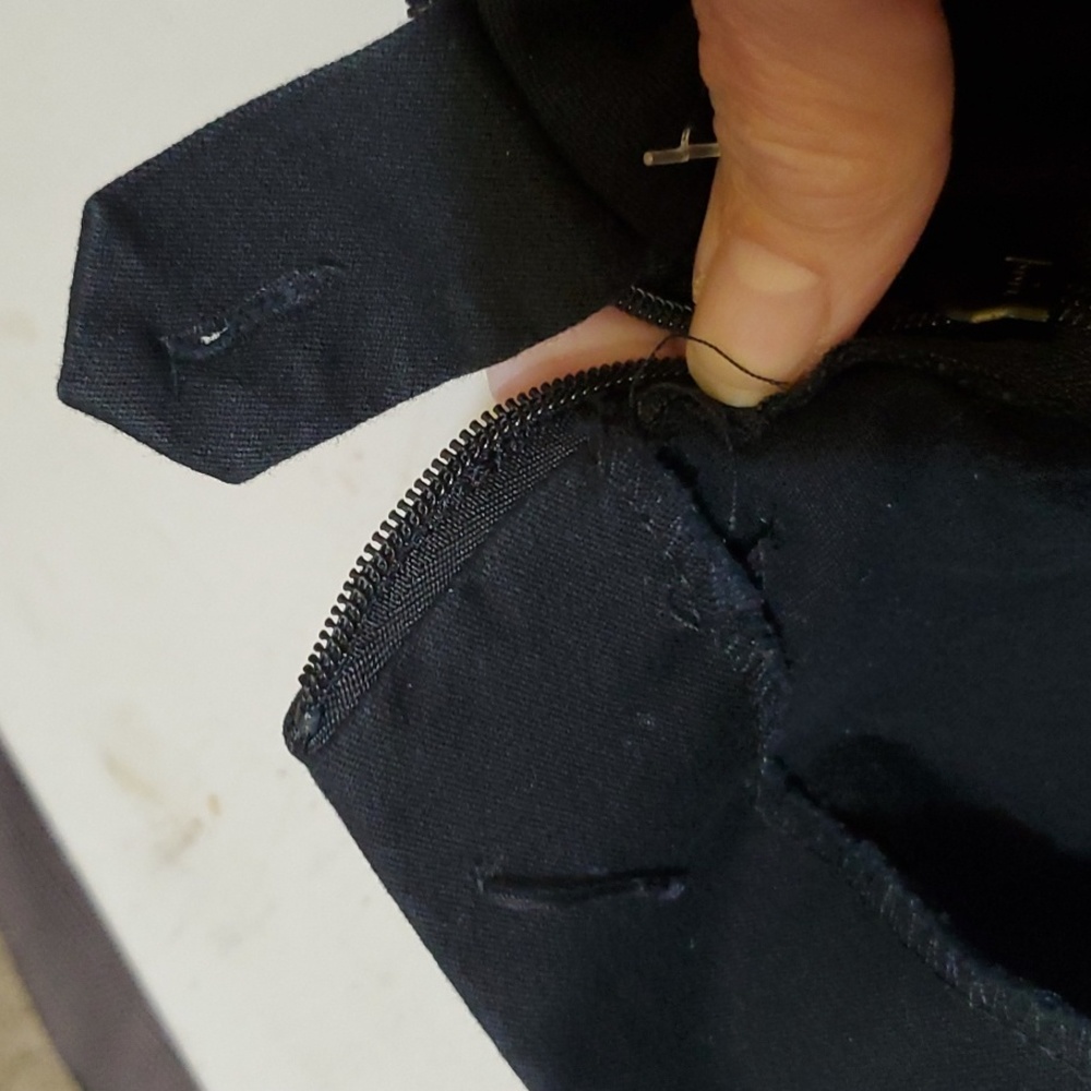 Boston Proper black cropped pant sz 10 - Picture 5 of 5